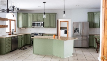 1404 Muirfield Drive, Bowling Green, 43402, 4 Bedrooms Bedrooms, ,4 BathroomsBathrooms,Residential,For Sale,Muirfield,20260031