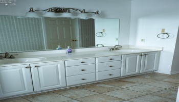 1404 Muirfield Drive, Bowling Green, 43402, 4 Bedrooms Bedrooms, ,4 BathroomsBathrooms,Residential,For Sale,Muirfield,20260031