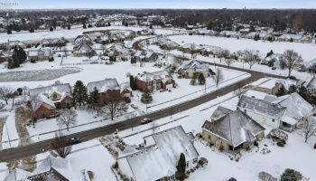 1404 Muirfield Drive, Bowling Green, 43402, 4 Bedrooms Bedrooms, ,4 BathroomsBathrooms,Residential,For Sale,Muirfield,20260031