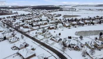 1404 Muirfield Drive, Bowling Green, 43402, 4 Bedrooms Bedrooms, ,4 BathroomsBathrooms,Residential,For Sale,Muirfield,20260031