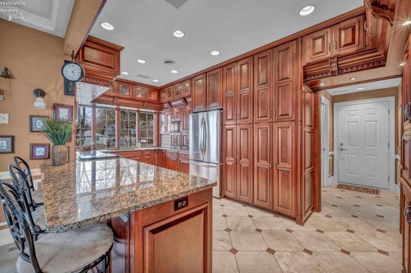 351 Chapman, Put-In-Bay, 43456, 7 Bedrooms Bedrooms, ,7 BathroomsBathrooms,Residential,For Sale,Chapman,20254862