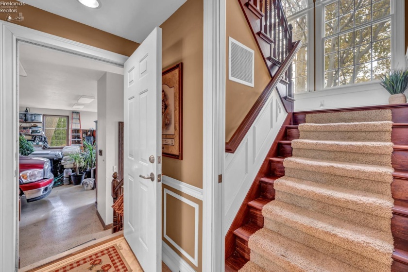 351 Chapman, Put-In-Bay, 43456, 7 Bedrooms Bedrooms, ,7 BathroomsBathrooms,Residential,For Sale,Chapman,20254862