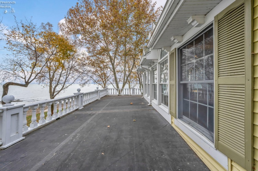 351 Chapman, Put-In-Bay, 43456, 7 Bedrooms Bedrooms, ,7 BathroomsBathrooms,Residential,For Sale,Chapman,20254862