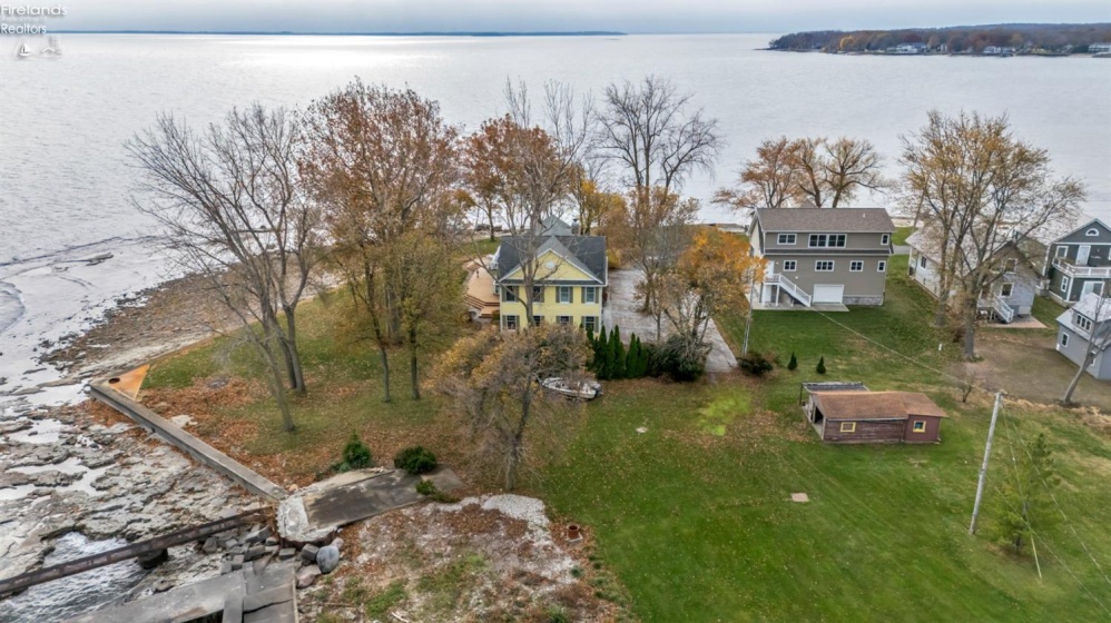 351 Chapman, Put-In-Bay, 43456, 7 Bedrooms Bedrooms, ,7 BathroomsBathrooms,Residential,For Sale,Chapman,20254862