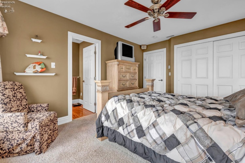 351 Chapman, Put-In-Bay, 43456, 7 Bedrooms Bedrooms, ,7 BathroomsBathrooms,Residential,For Sale,Chapman,20254862