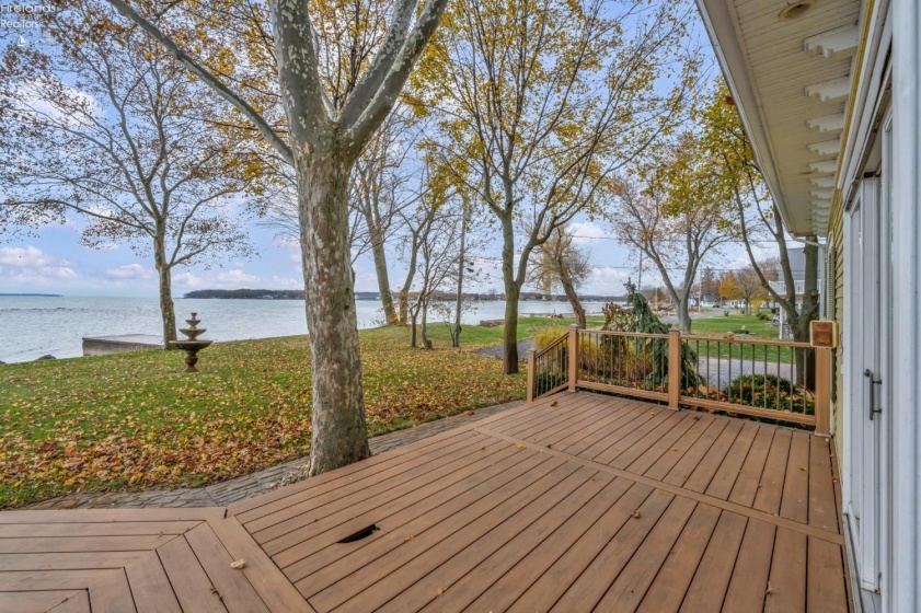 351 Chapman, Put-In-Bay, 43456, 7 Bedrooms Bedrooms, ,7 BathroomsBathrooms,Residential,For Sale,Chapman,20254862