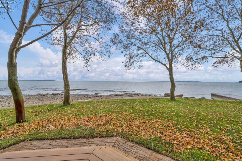 351 Chapman, Put-In-Bay, 43456, 7 Bedrooms Bedrooms, ,7 BathroomsBathrooms,Residential,For Sale,Chapman,20254862