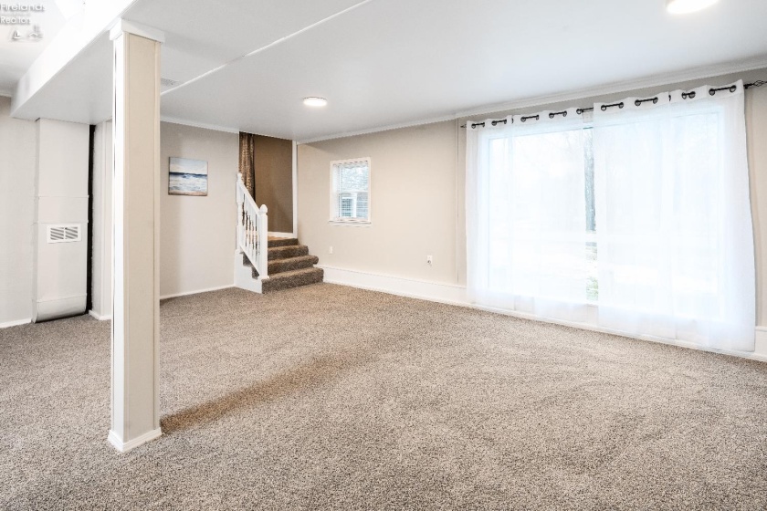 1315 State Route 19, Oak Harbor, 43449, 4 Bedrooms Bedrooms, ,2 BathroomsBathrooms,Residential,For Sale,State Route 19,20254805