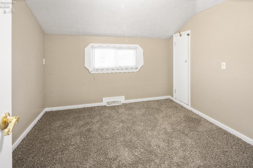 1315 State Route 19, Oak Harbor, 43449, 4 Bedrooms Bedrooms, ,2 BathroomsBathrooms,Residential,For Sale,State Route 19,20254805