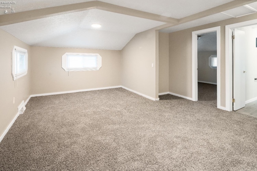 1315 State Route 19, Oak Harbor, 43449, 4 Bedrooms Bedrooms, ,2 BathroomsBathrooms,Residential,For Sale,State Route 19,20254805