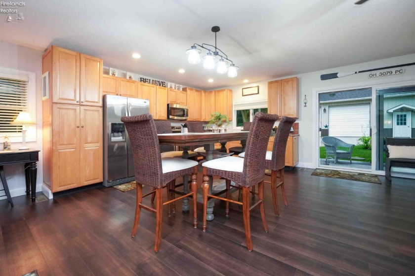 3345 Memorial Shoreway Drive, Marblehead, 43440, 3 Bedrooms Bedrooms, ,2 BathroomsBathrooms,Residential,For Sale,Memorial Shoreway,20260049