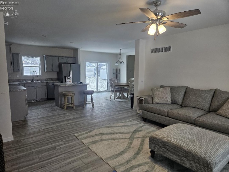 251 Ethan Drive, Fremont, 43420, 4 Bedrooms Bedrooms, ,3 BathroomsBathrooms,Residential,For Sale,Ethan,20260045