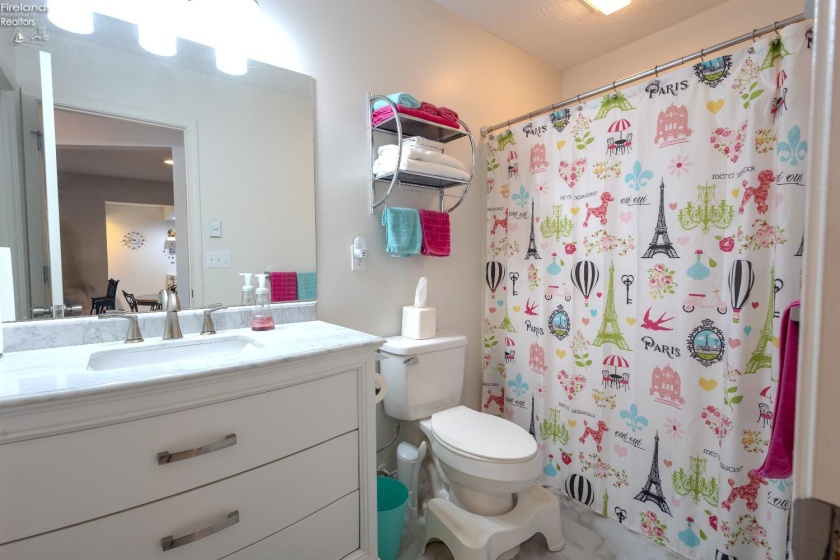 304 Lisa Ann Drive, Huron, 44839, 2 Bedrooms Bedrooms, ,2 BathroomsBathrooms,Residential,For Sale,Lisa Ann,20260053