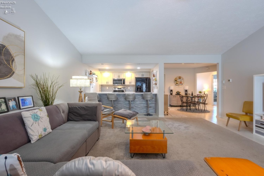 304 Lisa Ann Drive, Huron, 44839, 2 Bedrooms Bedrooms, ,2 BathroomsBathrooms,Residential,For Sale,Lisa Ann,20260053