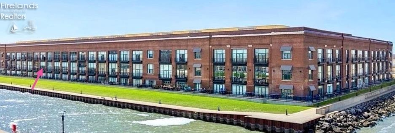 401 Shoreline Drive, Sandusky, 44870, 2 Bedrooms Bedrooms, ,2 BathroomsBathrooms,Residential,For Sale,Shoreline,20260039