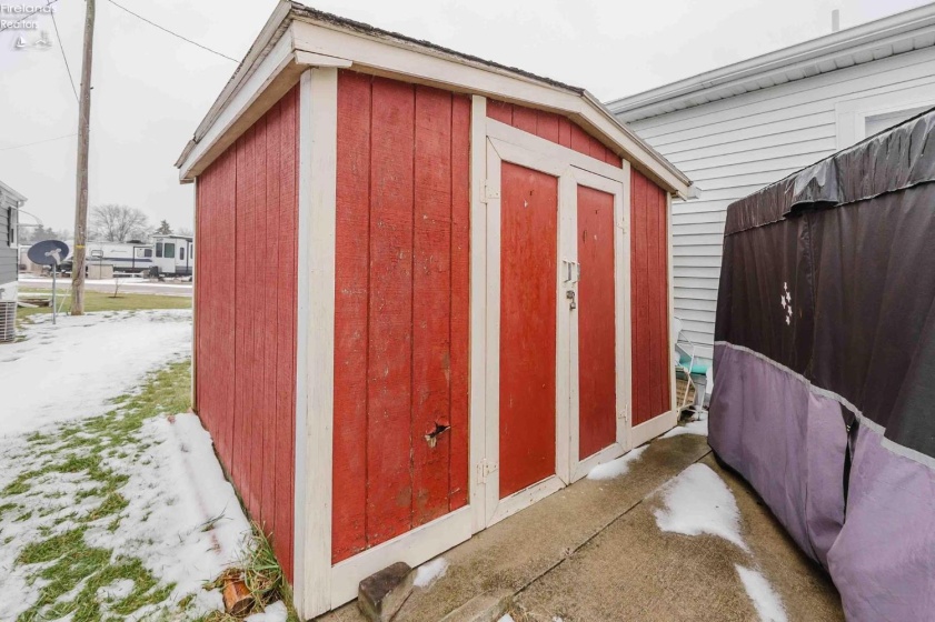 8175 Northshore Boulevard, Marblehead, 43440, 2 Bedrooms Bedrooms, ,1 BathroomBathrooms,Residential,For Sale,Northshore,20260040