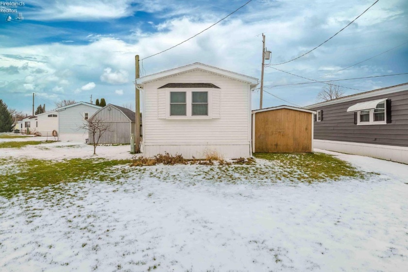 8175 Northshore Boulevard, Marblehead, 43440, 2 Bedrooms Bedrooms, ,1 BathroomBathrooms,Residential,For Sale,Northshore,20260040