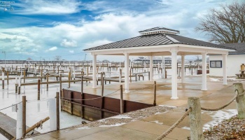 8175 Northshore Boulevard, Marblehead, 43440, 2 Bedrooms Bedrooms, ,1 BathroomBathrooms,Residential,For Sale,Northshore,20260040