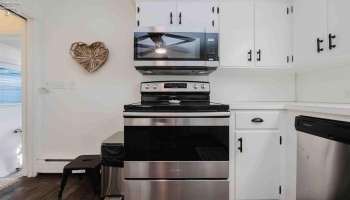 12235 State Route 105, Oak Harbor, 43449, 3 Bedrooms Bedrooms, ,1 BathroomBathrooms,Residential,For Sale,State Route 105,20260067