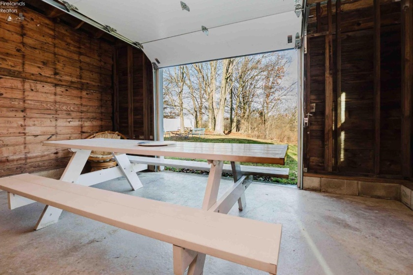 12235 State Route 105, Oak Harbor, 43449, 3 Bedrooms Bedrooms, ,1 BathroomBathrooms,Residential,For Sale,State Route 105,20260067