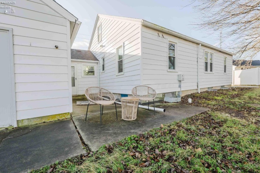 12235 State Route 105, Oak Harbor, 43449, 3 Bedrooms Bedrooms, ,1 BathroomBathrooms,Residential,For Sale,State Route 105,20260067