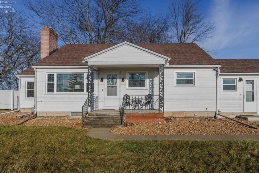 12235 State Route 105, Oak Harbor, 43449, 3 Bedrooms Bedrooms, ,1 BathroomBathrooms,Residential,For Sale,State Route 105,20260067