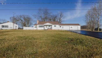 12235 State Route 105, Oak Harbor, 43449, 3 Bedrooms Bedrooms, ,1 BathroomBathrooms,Residential,For Sale,State Route 105,20260067