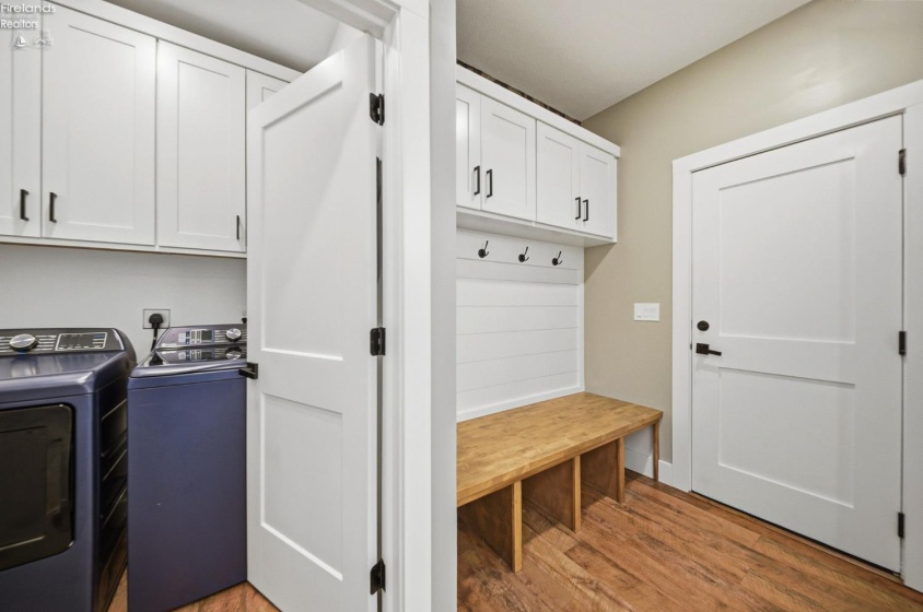 5049 Blue Teal Drive, Port Clinton, 43452, 5 Bedrooms Bedrooms, ,5 BathroomsBathrooms,Residential,For Sale,Blue Teal,20254815