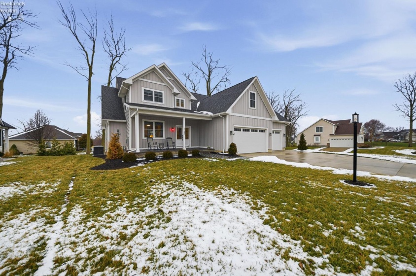 5049 Blue Teal Drive, Port Clinton, 43452, 5 Bedrooms Bedrooms, ,5 BathroomsBathrooms,Residential,For Sale,Blue Teal,20254815