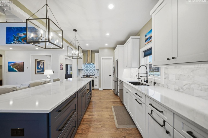 5049 Blue Teal Drive, Port Clinton, 43452, 5 Bedrooms Bedrooms, ,5 BathroomsBathrooms,Residential,For Sale,Blue Teal,20254815