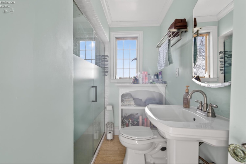 1831 Port Clinton Road, Fremont, 43420, 3 Bedrooms Bedrooms, ,3 BathroomsBathrooms,Residential,For Sale,Port Clinton,20254840