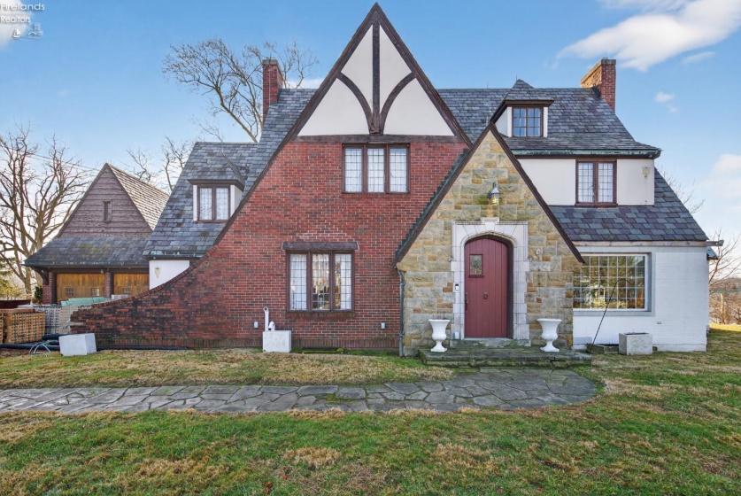 1831 Port Clinton Road, Fremont, 43420, 3 Bedrooms Bedrooms, ,3 BathroomsBathrooms,Residential,For Sale,Port Clinton,20254840