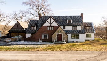 1831 Port Clinton Road, Fremont, 43420, 3 Bedrooms Bedrooms, ,3 BathroomsBathrooms,Residential,For Sale,Port Clinton,20254840 1831 Port Clinton Road, Fremont, 43420, 3 Bedrooms Bedrooms, ,3 BathroomsBathrooms,Residential,For Sale,Port Clinton,20254840