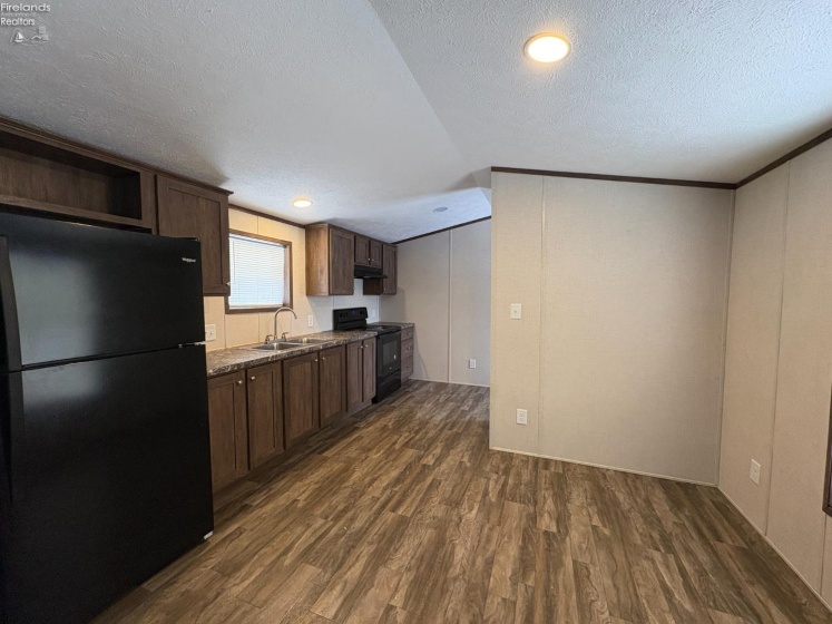 1211 Clayberg Avenue, Greenwich, 44837, 3 Bedrooms Bedrooms, ,2 BathroomsBathrooms,Residential,For Sale,Clayberg,20260070