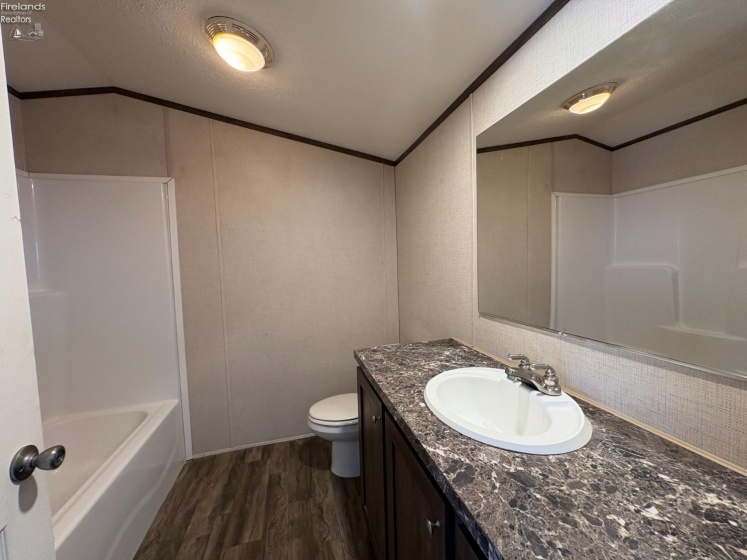 1211 Clayberg Avenue, Greenwich, 44837, 3 Bedrooms Bedrooms, ,2 BathroomsBathrooms,Residential,For Sale,Clayberg,20260070