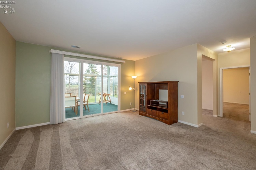 38391 KIngsbury Road, North Ridgeville, 44039, 2 Bedrooms Bedrooms, ,2 BathroomsBathrooms,Residential,For Sale,KIngsbury,20260063