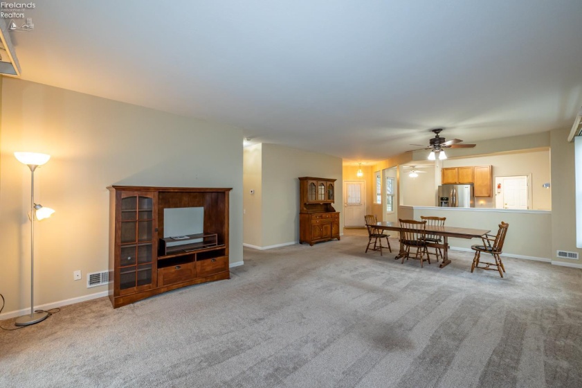 38391 KIngsbury Road, North Ridgeville, 44039, 2 Bedrooms Bedrooms, ,2 BathroomsBathrooms,Residential,For Sale,KIngsbury,20260063