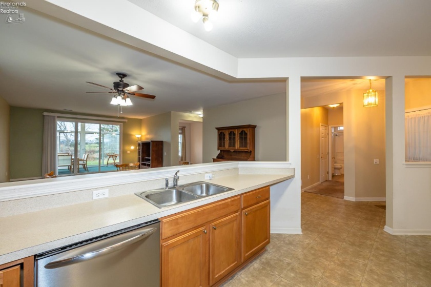 38391 KIngsbury Road, North Ridgeville, 44039, 2 Bedrooms Bedrooms, ,2 BathroomsBathrooms,Residential,For Sale,KIngsbury,20260063