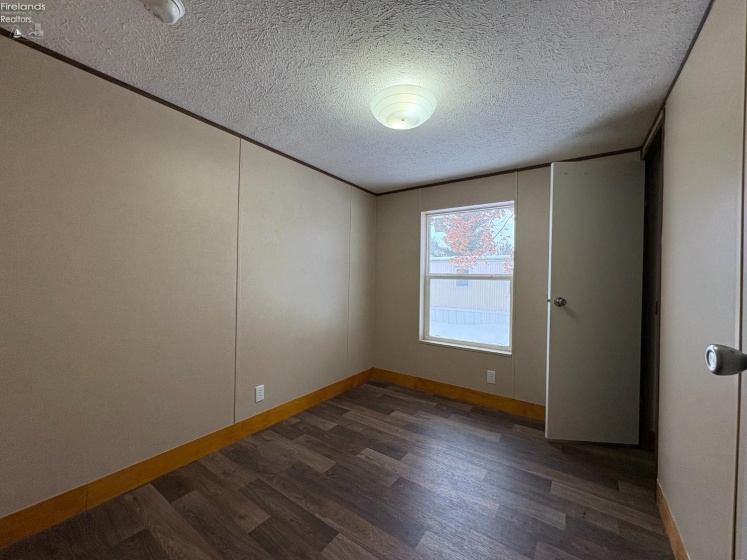 1121 Clayberg Avenue, Greenwich, 44837, 3 Bedrooms Bedrooms, ,2 BathroomsBathrooms,Residential,For Sale,Clayberg,20260071