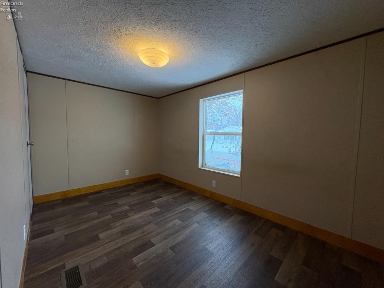 1121 Clayberg Avenue, Greenwich, 44837, 3 Bedrooms Bedrooms, ,2 BathroomsBathrooms,Residential,For Sale,Clayberg,20260071