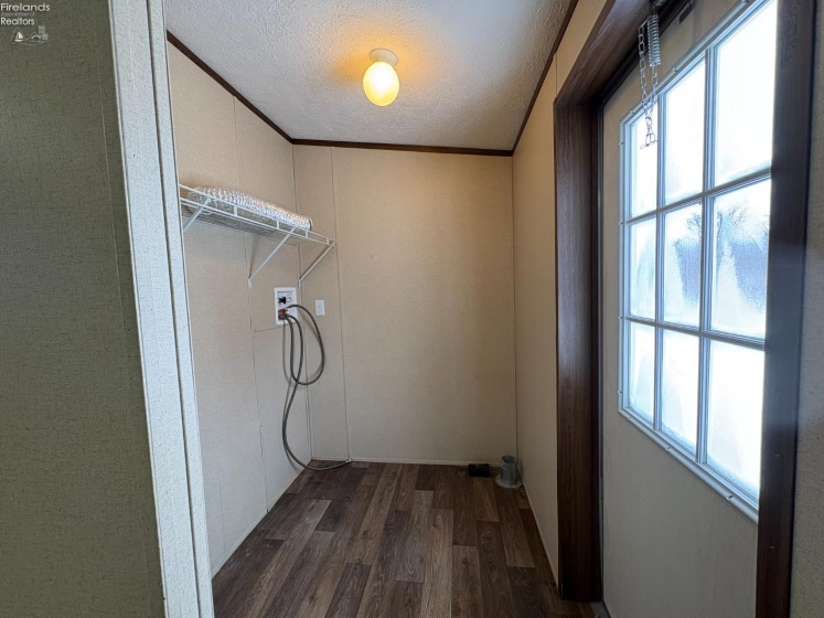 1121 Clayberg Avenue, Greenwich, 44837, 3 Bedrooms Bedrooms, ,2 BathroomsBathrooms,Residential,For Sale,Clayberg,20260071