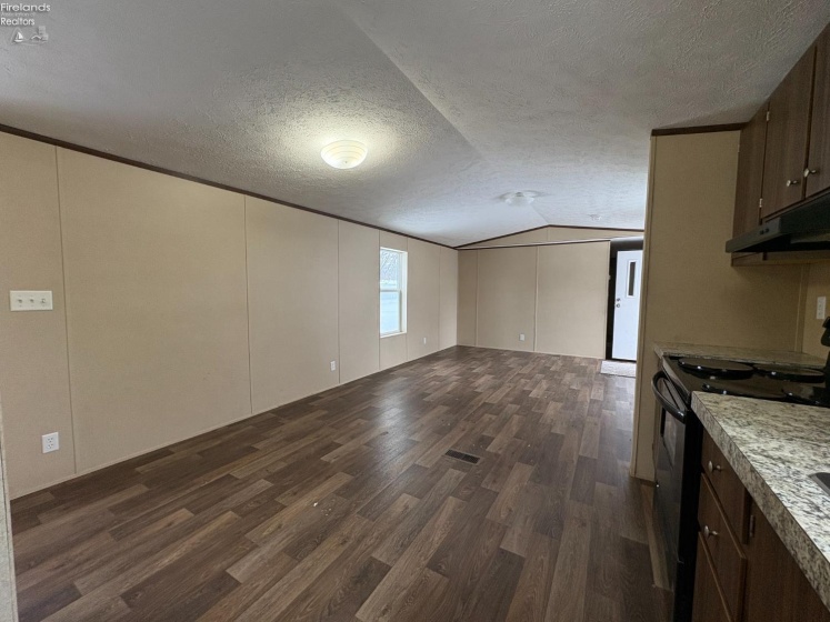 1121 Clayberg Avenue, Greenwich, 44837, 3 Bedrooms Bedrooms, ,2 BathroomsBathrooms,Residential,For Sale,Clayberg,20260071