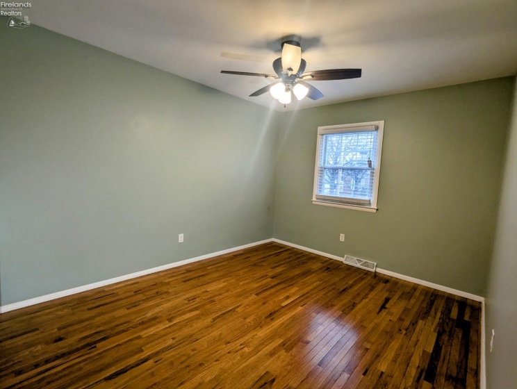 1202 Chalet Drive, Sandusky, 44870, 3 Bedrooms Bedrooms, ,2 BathroomsBathrooms,Residential,For Sale,Chalet,20260046