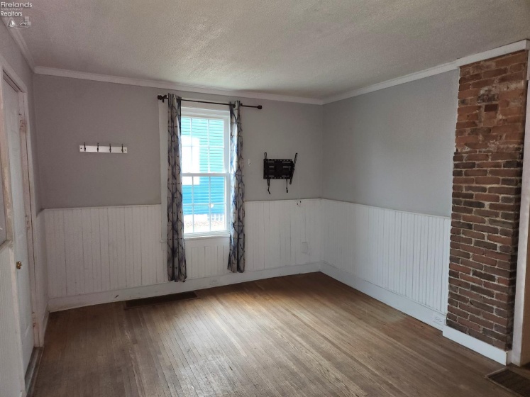 311 Sandusky Street, Bellevue, 44811, 3 Bedrooms Bedrooms, ,2 BathroomsBathrooms,Residential,For Sale,Sandusky,20254784