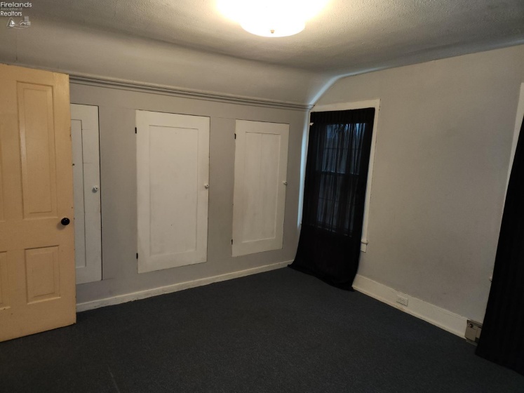 311 Sandusky Street, Bellevue, 44811, 3 Bedrooms Bedrooms, ,2 BathroomsBathrooms,Residential,For Sale,Sandusky,20254784