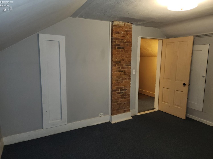 311 Sandusky Street, Bellevue, 44811, 3 Bedrooms Bedrooms, ,2 BathroomsBathrooms,Residential,For Sale,Sandusky,20254784