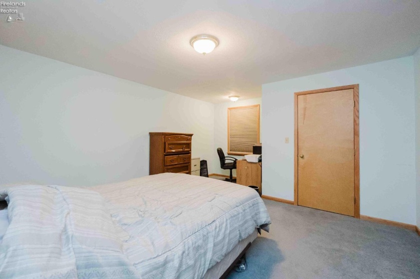 20 Pinecrest Drive, Tiffin, 44883, 3 Bedrooms Bedrooms, ,4 BathroomsBathrooms,Residential,For Sale,Pinecrest,20254839