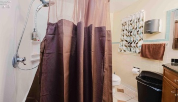 20 Pinecrest Drive, Tiffin, 44883, 3 Bedrooms Bedrooms, ,4 BathroomsBathrooms,Residential,For Sale,Pinecrest,20254839 20 Pinecrest Drive, Tiffin, 44883, 3 Bedrooms Bedrooms, ,4 BathroomsBathrooms,Residential,For Sale,Pinecrest,20254839