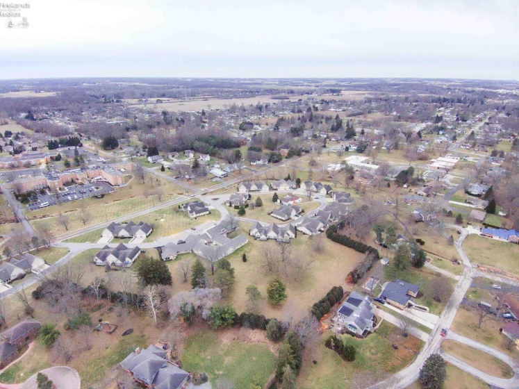 20 Pinecrest Drive, Tiffin, 44883, 3 Bedrooms Bedrooms, ,4 BathroomsBathrooms,Residential,For Sale,Pinecrest,20254839