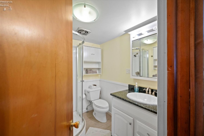 605 Fostoria Road, Port Clinton, 43452, 2 Bedrooms Bedrooms, ,1 BathroomBathrooms,Residential,For Sale,Fostoria,20260008